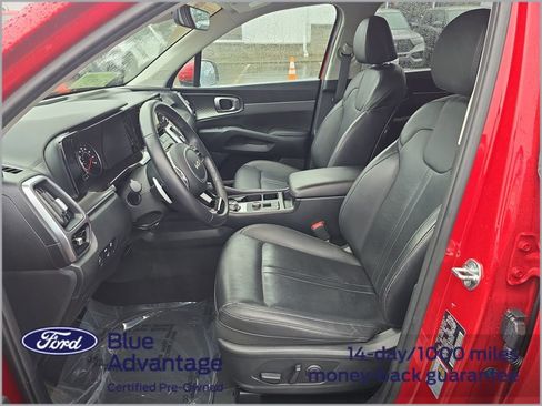 Used 2023 Kia Sorento EX image 12