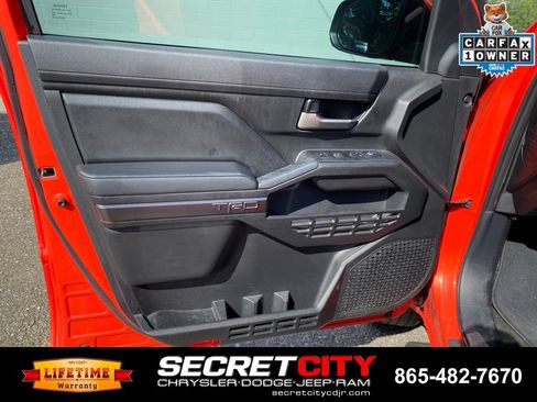 Used 2024 Toyota Tacoma TRD Sport AWD/4WD image 13
