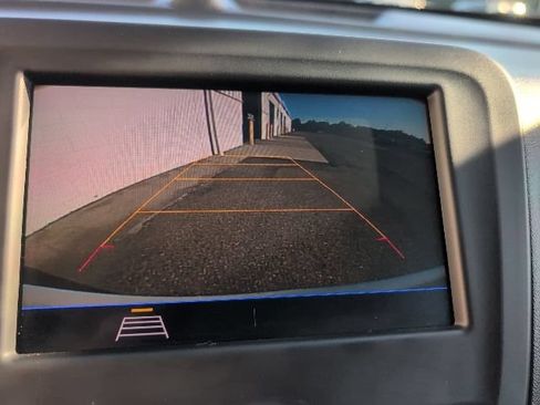 Used 2020 Chevrolet Equinox LT FWD image 26