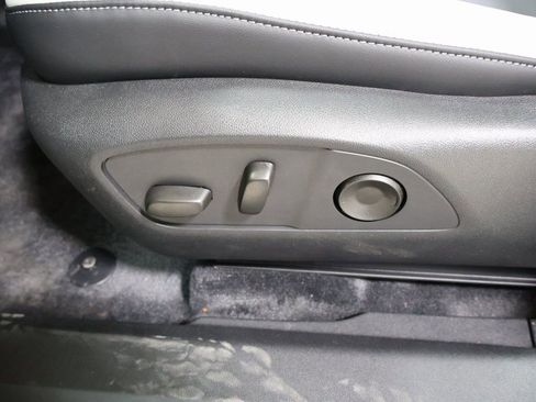 New 2025 Honda Prologue Touring image 15