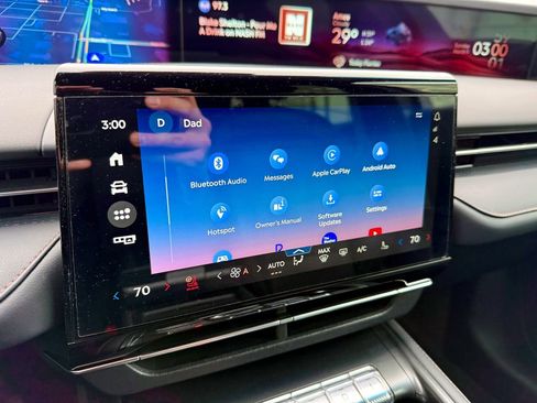 Used 2024 Lincoln Nautilus Reserve w/ Jet Appearance Package (87T) image 29