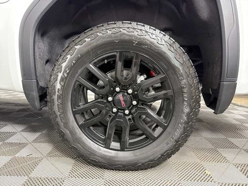New 2026 GMC Sierra 1500 Elevation w/ Elevation Premium Package AWD/4WD image 17