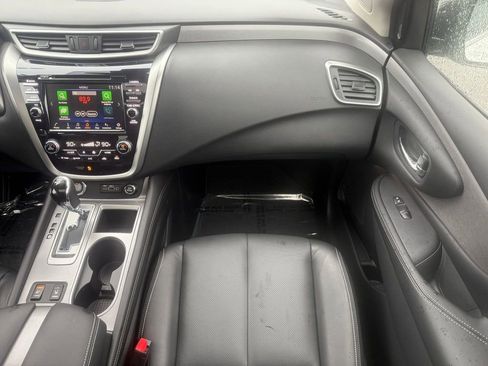 Used 2024 Nissan Murano SL image 20
