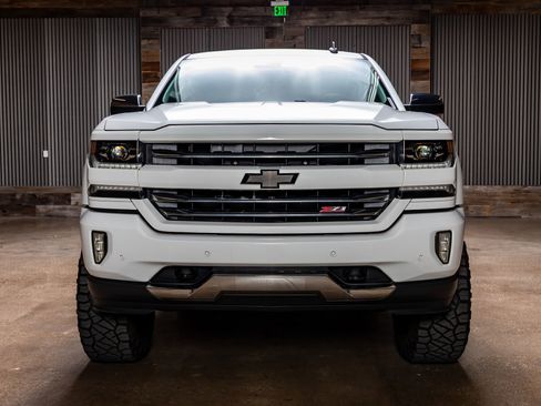 Used 2016 Chevrolet Silverado 1500 LTZ Z71 image 2