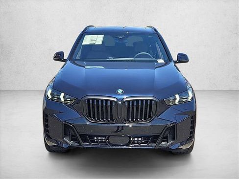 New 2026 BMW X5 xDrive40i w/ M Sport Package AWD/4WD image 6