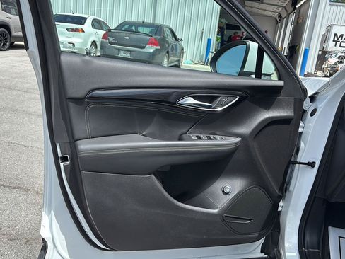 Used 2023 Buick Envision Preferred FWD image 13