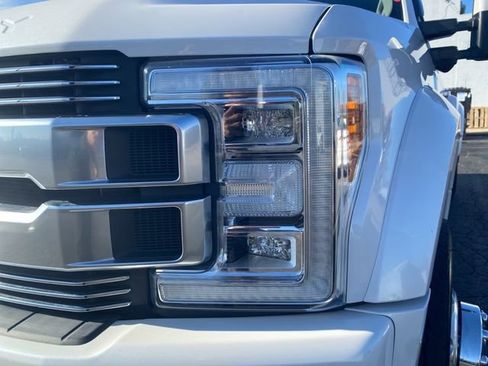 Used 2019 Ford F450 Limited AWD/4WD image 15