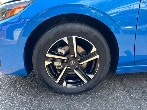 Used 2025 Nissan Sentra SV FWD image 28