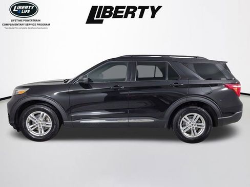 Used 2023 Ford Explorer XLT w/ Equipment Group 202A image 6