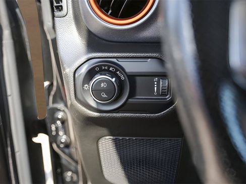 Used 2023 Jeep Gladiator Mojave w/ LED Lighting Group image 15