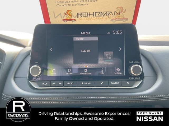Used 2023 Nissan Rogue SV AWD/4WD image 15