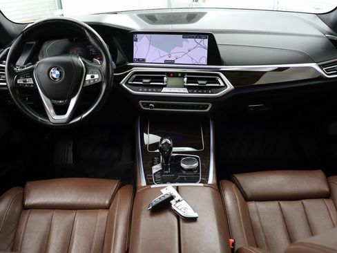 Used 2019 BMW X5 xDrive40i w/ Premium Package image 18