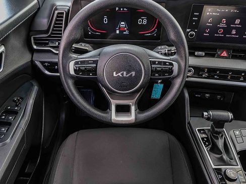 Certified 2023 Kia Sportage LX AWD/4WD image 17