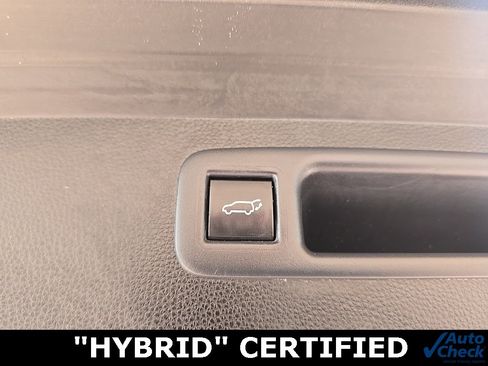 Used 2021 Toyota Highlander Limited image 17