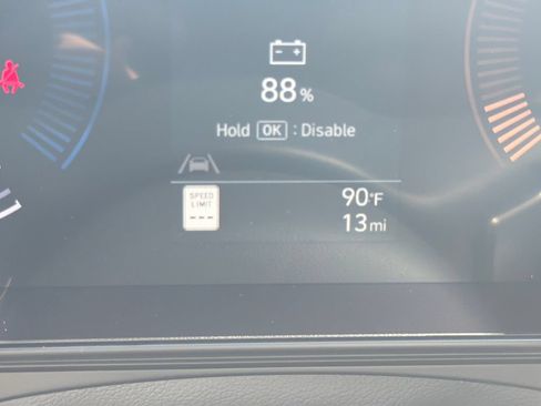 New 2026 Hyundai Kona SEL Premium FWD image 21