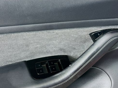 Used 2018 Tesla Model 3 Long Range image 15