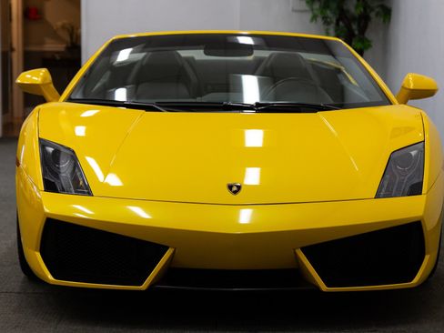 Used 2013 Lamborghini Gallardo LP 550-2 RWD image 11