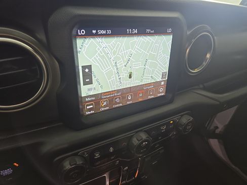 Used 2023 Jeep Wrangler Unlimited Rubicon 4xe w/ Cold Weather Group AWD/4WD image 21