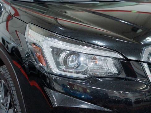 Used 2020 Subaru Forester Limited w/ Popular Package #3 AWD/4WD image 12