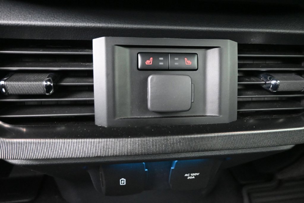 Used 2023 Ford F150 Platinum w/ Equipment Group 701A High AWD/4WD image 14