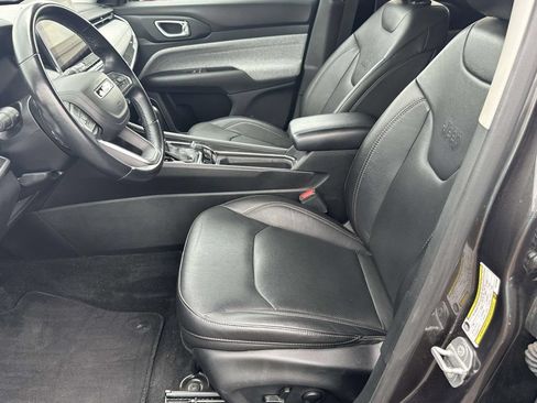 Used 2022 Jeep Compass Latitude AWD/4WD image 18