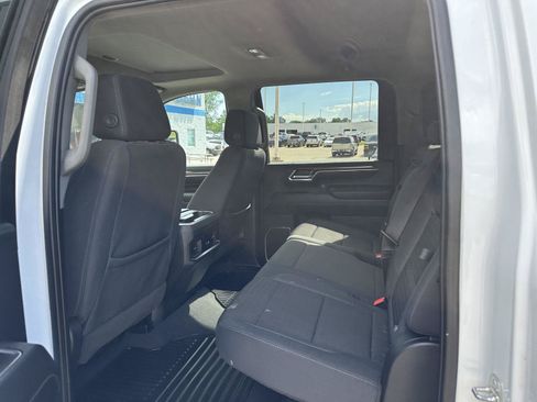 Used 2024 Chevrolet Silverado 3500 LT w/ Convenience Package AWD/4WD image 13