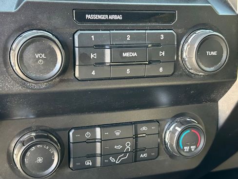 Used 2022 Ford F250 XLT image 22