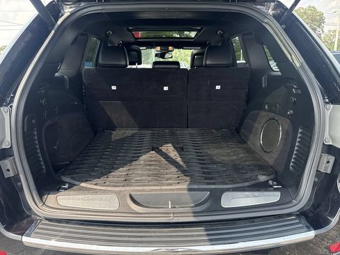 Used 2014 Jeep Grand Cherokee Limited w/ Luxury Group II AWD/4WD image 8
