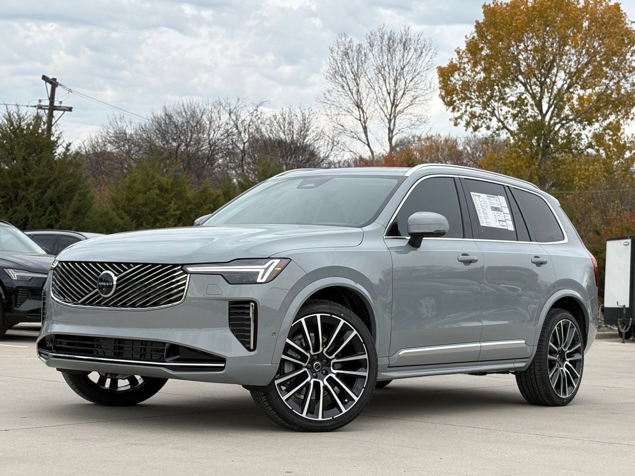 New 2026 Volvo XC90 B6 Ultra w/ Protection Package Premier AWD/4WD image 1