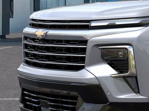 New 2026 Chevrolet Traverse High Country FWD image 13