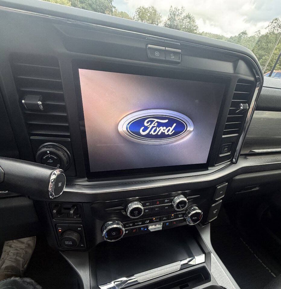 Used 2025 Ford F450 Lariat w/ Lariat Ultimate Package AWD/4WD image 43
