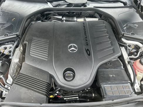 Certified 2023 Mercedes-Benz S 500 4MATIC image 18