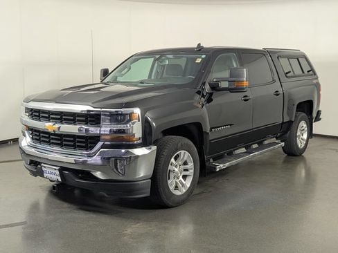 Used 2017 Chevrolet Silverado 1500 LT w/ Max Trailering Package AWD/4WD image 4