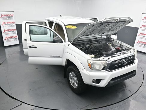 Used 2015 Toyota Tacoma PreRunner w/ SR5 Package image 43