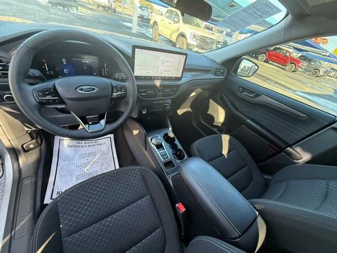 Used 2023 Ford Escape Active w/ Tech Pack #1 image 17