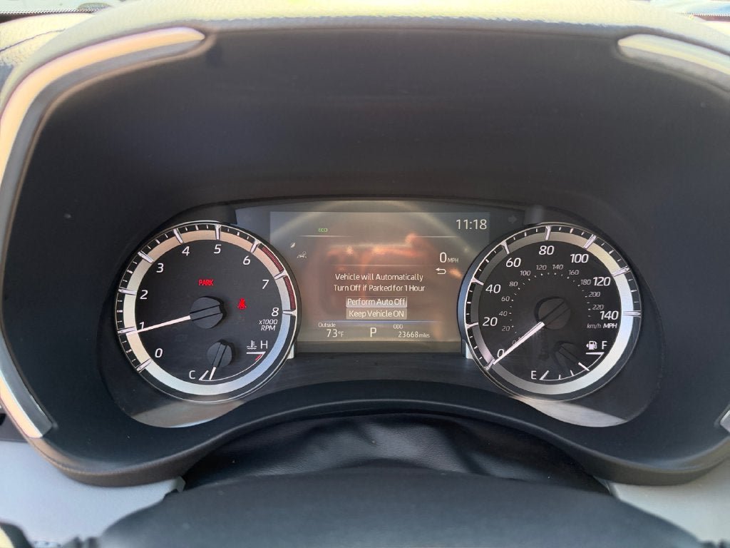 Used 2024 Toyota Highlander XLE AWD/4WD image 14