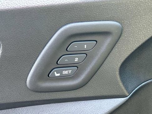 Used 2016 Honda CR-V Touring image 24