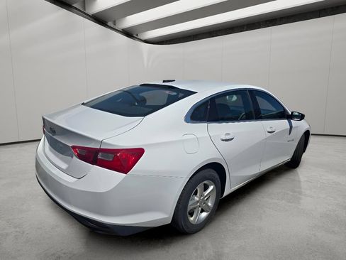 Used 2023 Chevrolet Malibu LS FWD image 9