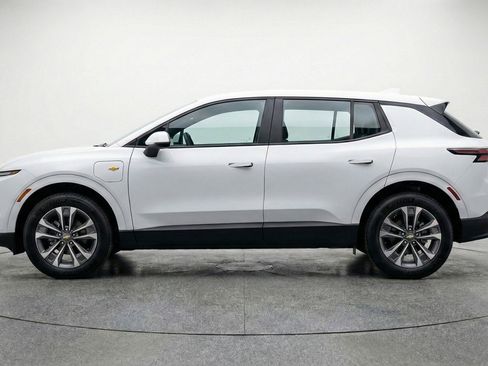 Used 2025 Chevrolet Equinox LT image 5