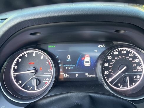 Used 2024 Toyota Camry SE w/ Cold Weather Package image 7