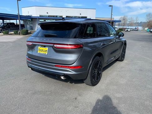 New 2025 Lincoln Corsair Reserve w/ Equipment Group 202A image 7