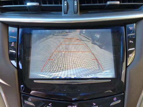 Used 2017 Cadillac XTS Luxury FWD image 31