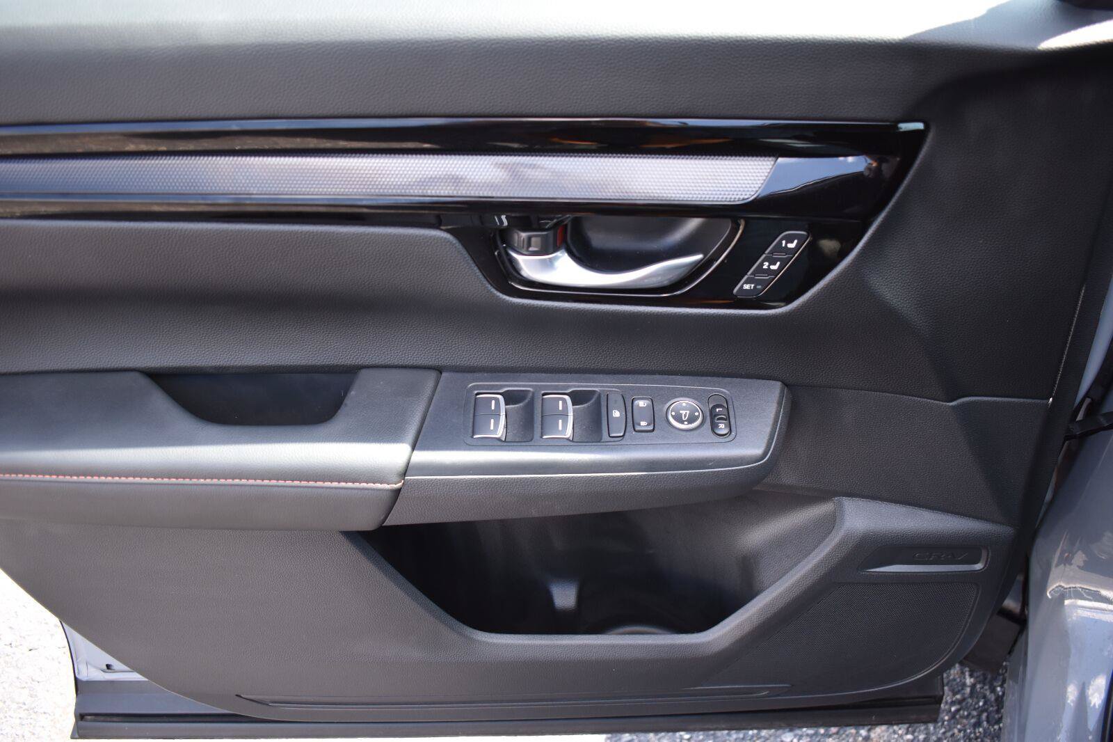 Used 2025 Honda CR-V Sport Touring image 21