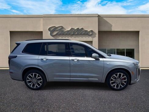 Certified 2024 Cadillac XT6 Sport w/ Platinum Package AWD/4WD image 2