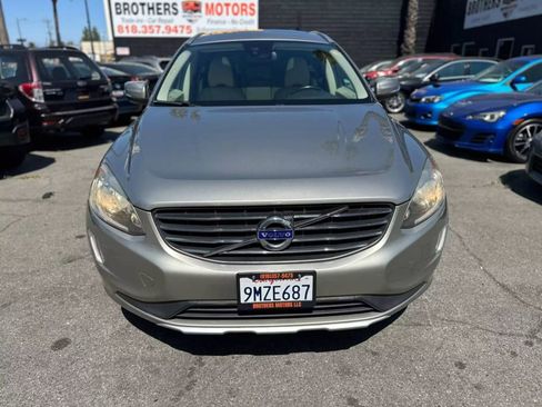 Used 2015 Volvo XC60 T5 Premier image 4