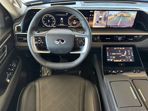 Used 2025 INFINITI QX80 Luxe RWD image 13