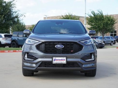 Used 2021 Ford Edge ST w/ Equipment Group 401A AWD/4WD image 2