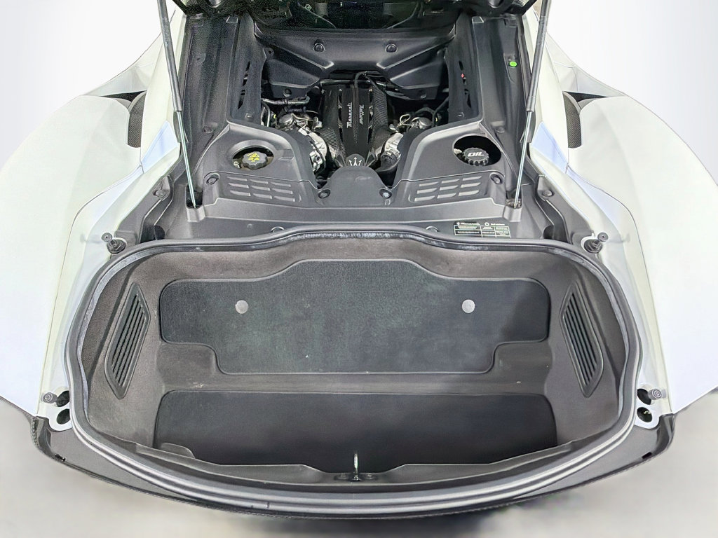Used 2022 Maserati MC20 Coupe RWD image 25