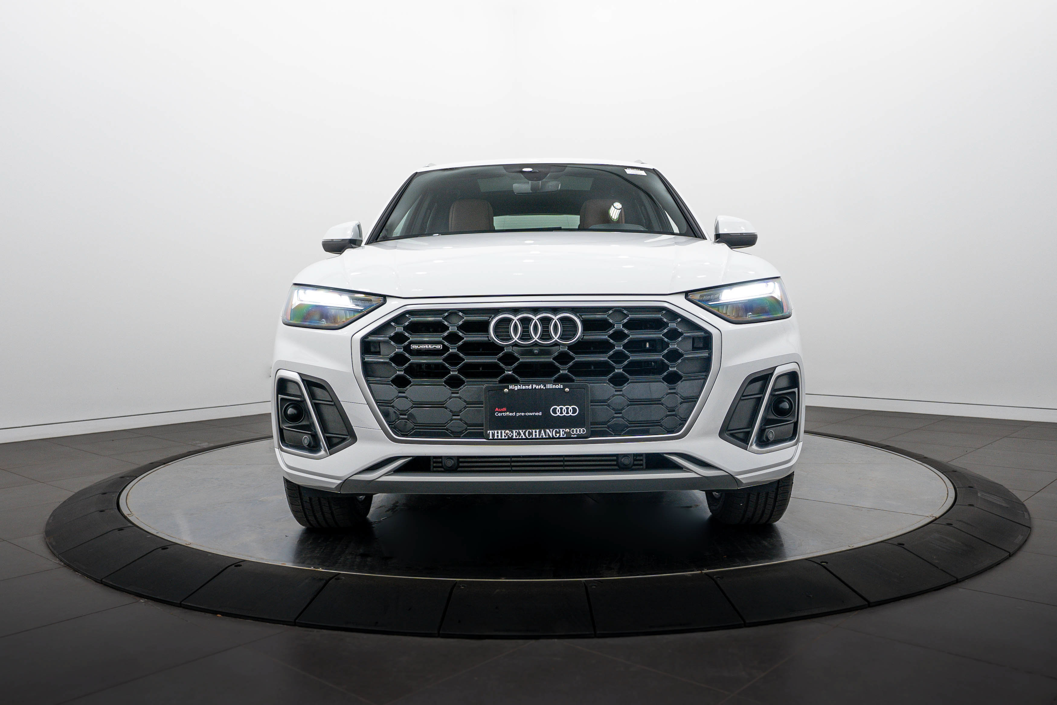 Certified 2024 Audi Q5 2.0T Premium Plus AWD/4WD image 25