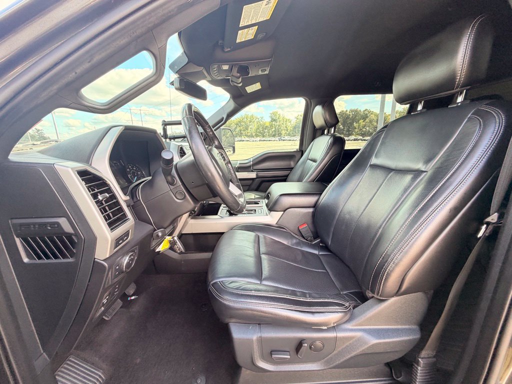 Used 2020 Ford F150 Lariat w/ Equipment Group 502A Luxury AWD/4WD image 13